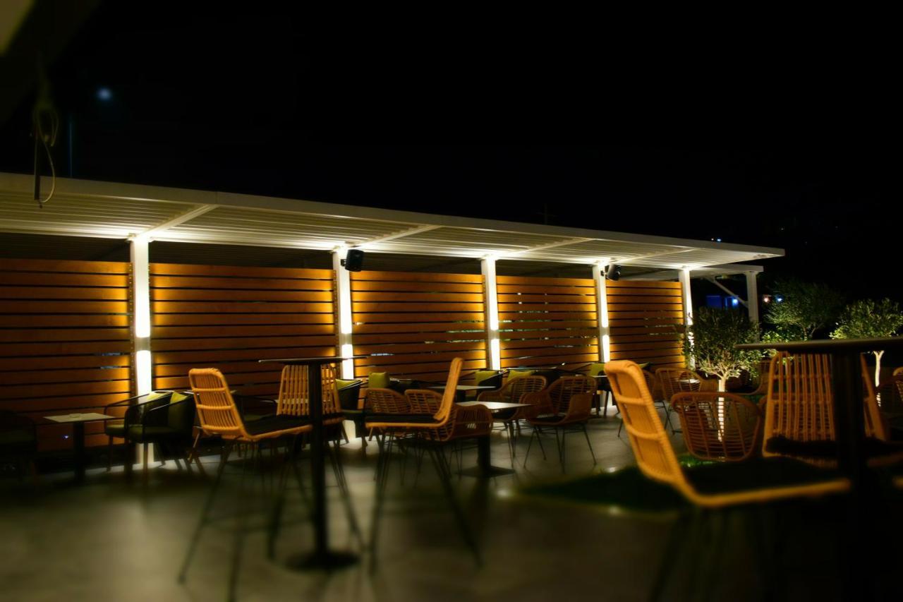 Bluepoint Hotel Tepelene Ngoại thất bức ảnh