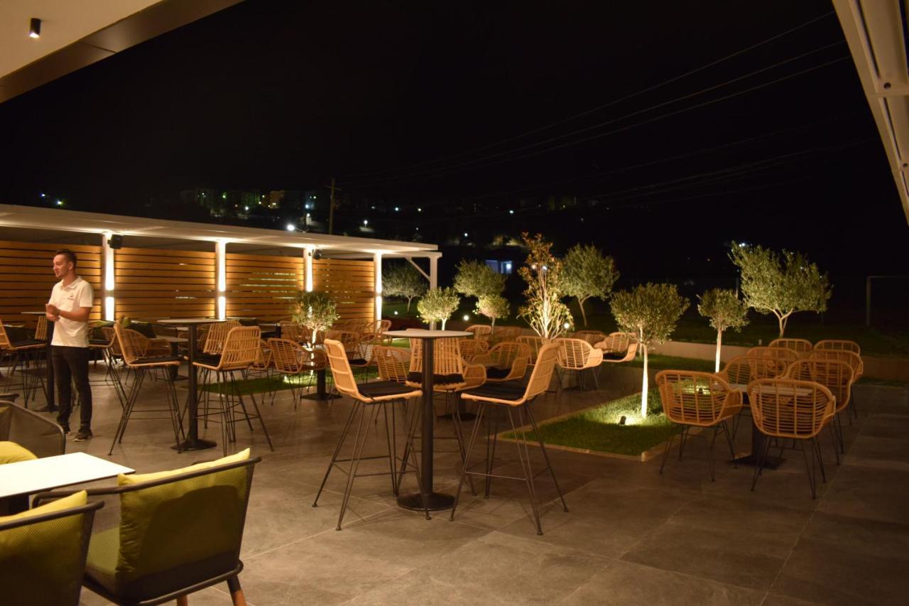 Bluepoint Hotel Tepelene Ngoại thất bức ảnh