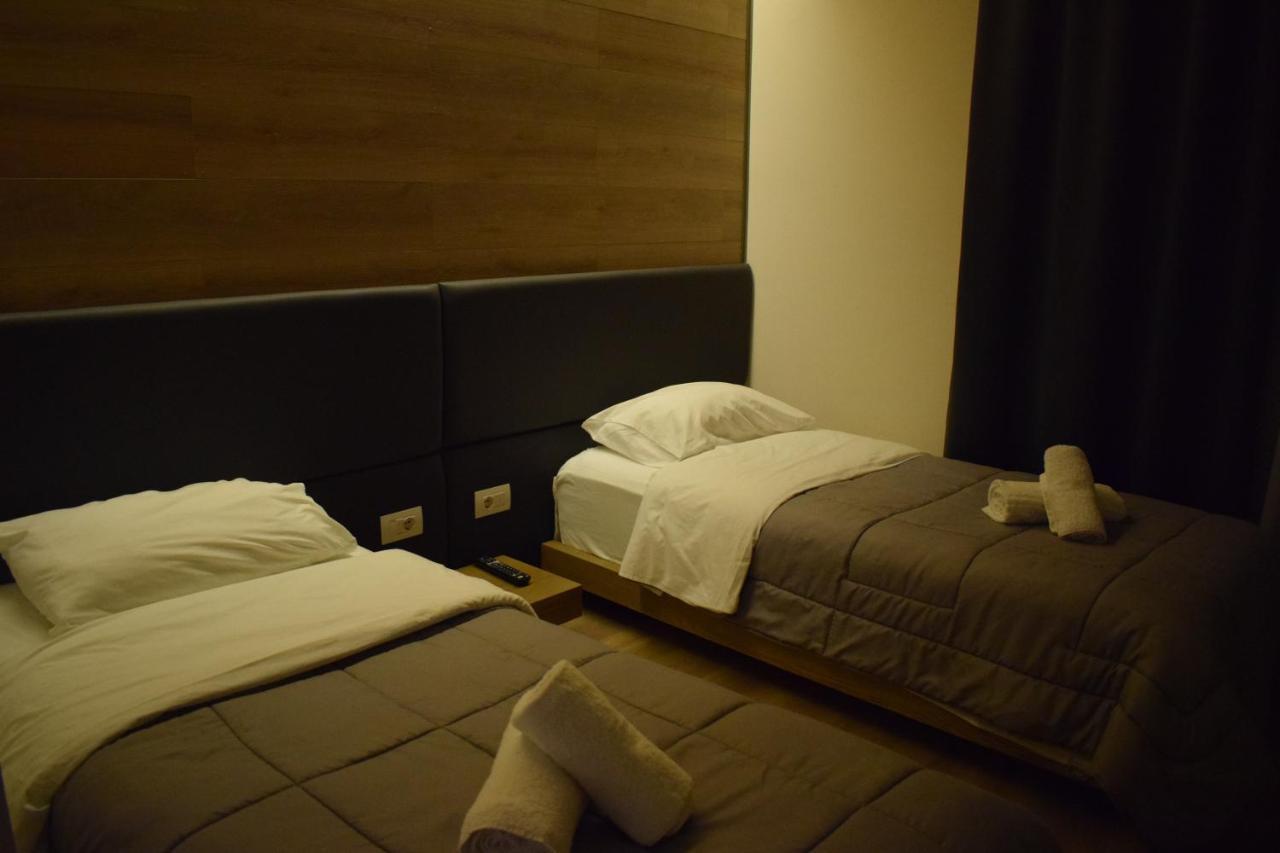 Bluepoint Hotel Tepelene Ngoại thất bức ảnh